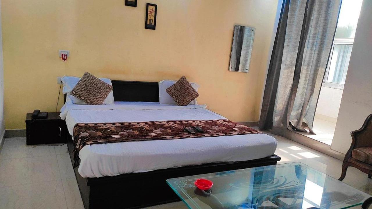 Sk Palace Lucknow Ngoại thất bức ảnh